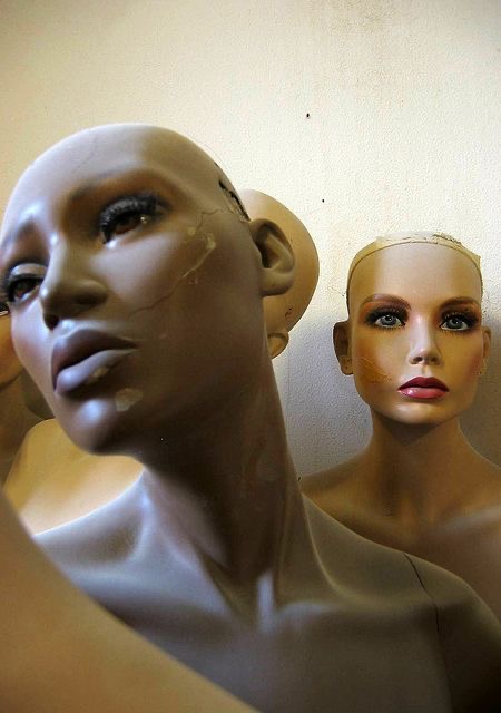 Mannequin heads